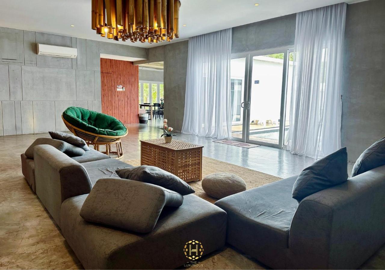 The Luxurious 245, A Famosa Melaka Villa Alor Gajah Eksteriør billede